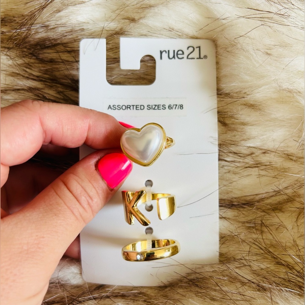 Rue21 Women’s Gold Color Assorted Sizes 6/7/8 Rings 3pk NWT
